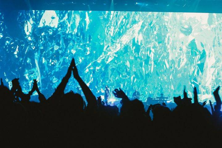 日本国民级音乐人米津玄师登陆上海！ “kenshi yonezu 2025 world tour / junk”世界巡演正式启程！